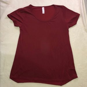 Maroon t-shirt